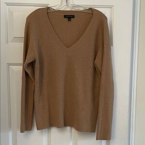Ann Taylor sweater size small